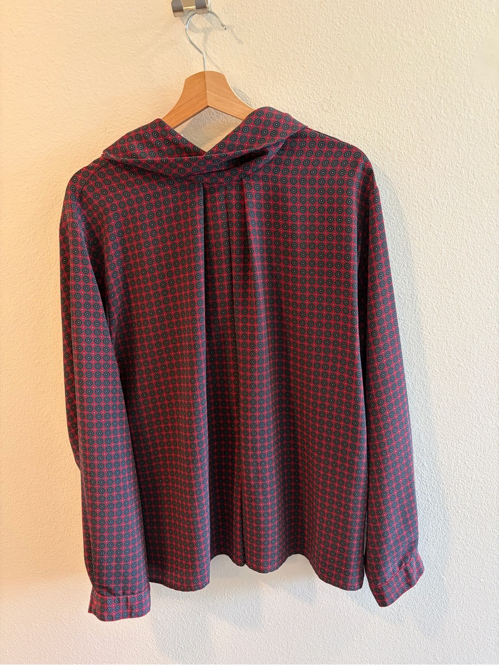 Button-Up Shirt with Red and Blue Geometric Print